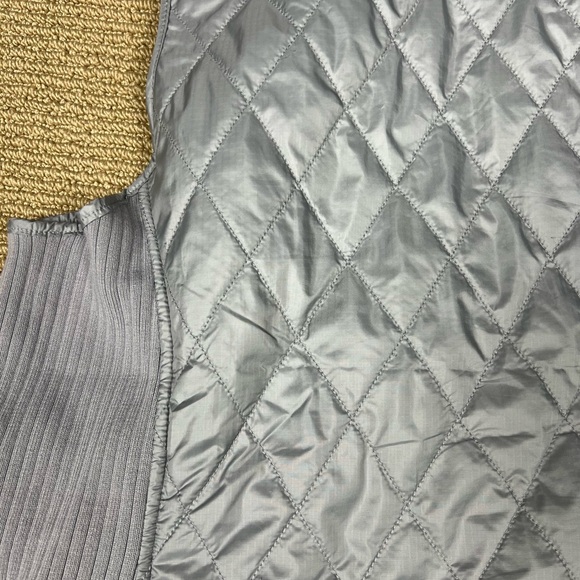 L.L. Bean Women's Gray Quilted Vest - Picture 9 of 11